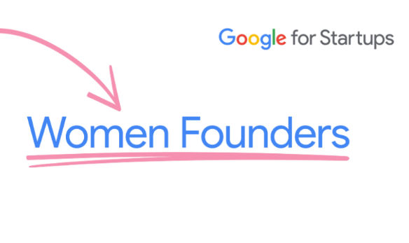 粉紅色箭頭標出藍色的 Women Founders 標誌。Google for Startups 標誌顯示在右上角。